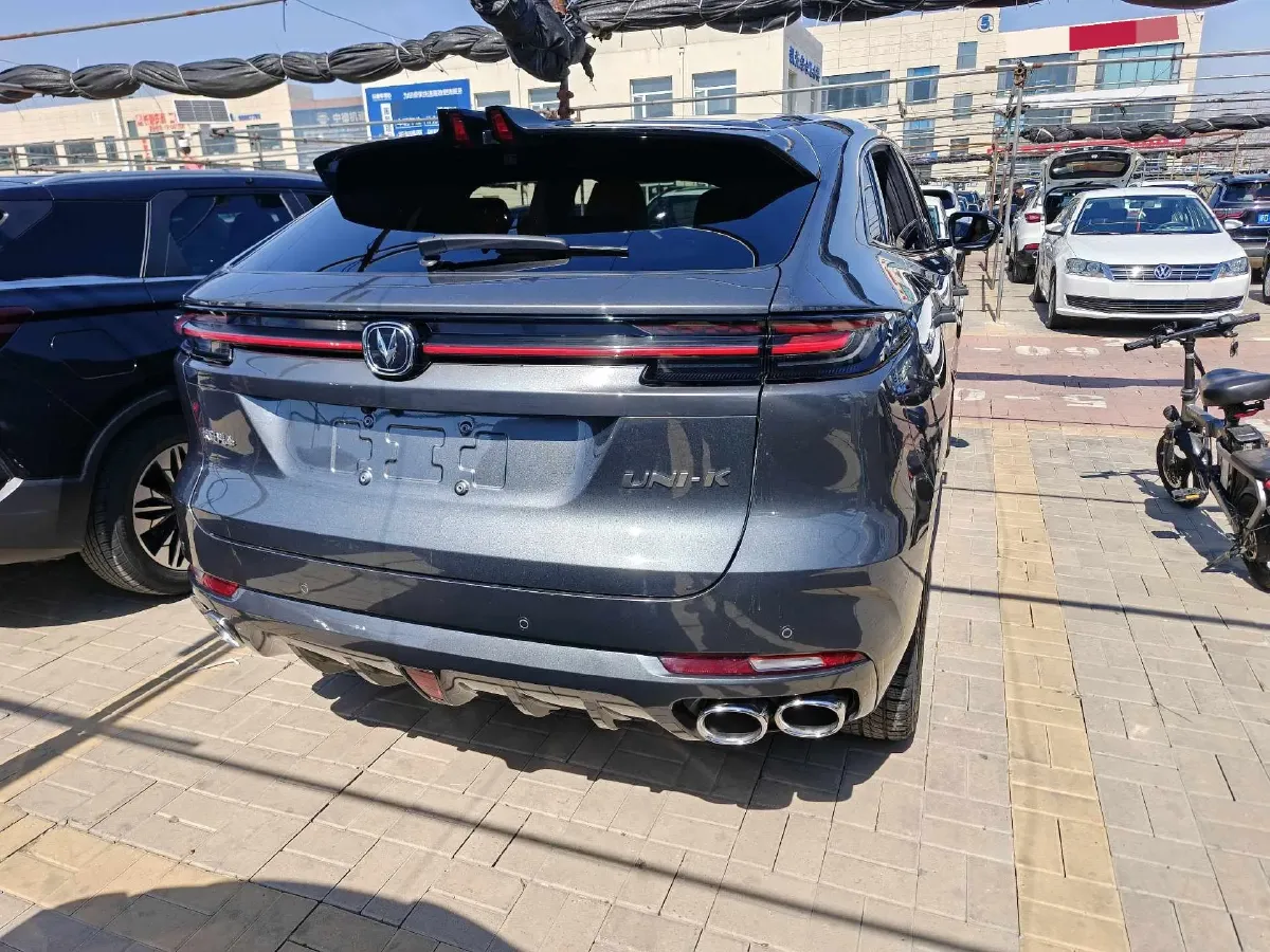 2021 ChangAn UNI-K 2.0T 233HP L4 8AT,autocango,china used car exporter,china ev exporter,chinese used car exporter,chinese used ev exporter