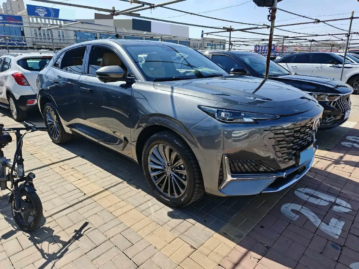 2021 ChangAn UNI-K 2.0T 233HP L4 8AT,autocango,china used car exporter,china ev exporter,chinese used car exporter,chinese used ev exporter