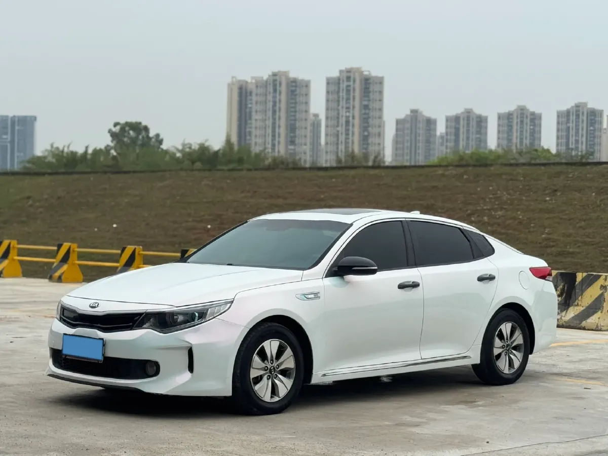 2016 Kia K5 2.0L 156HP L4 6AT Hybrid,autocango,china used car exporter,china ev exporter,chinese used car exporter,chinese used ev exporter