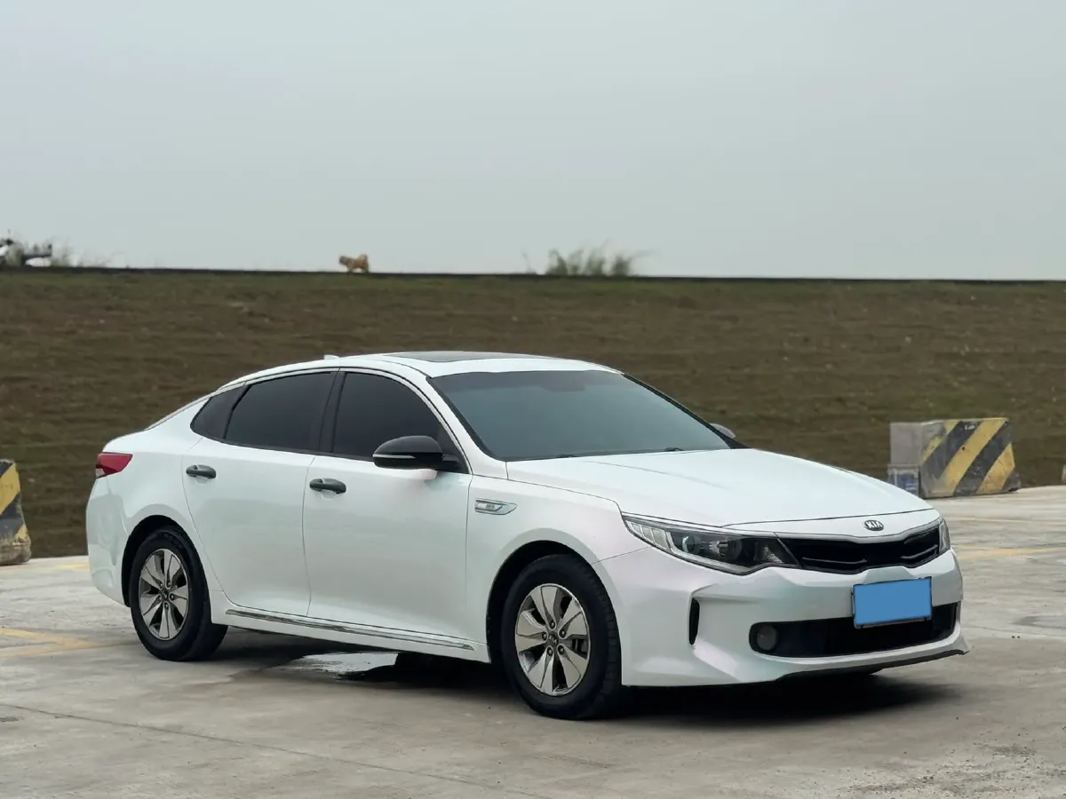 2016 Kia K5 2.0L 156HP L4 6AT Hybrid,autocango,china used car exporter,china ev exporter,chinese used car exporter,chinese used ev exporter