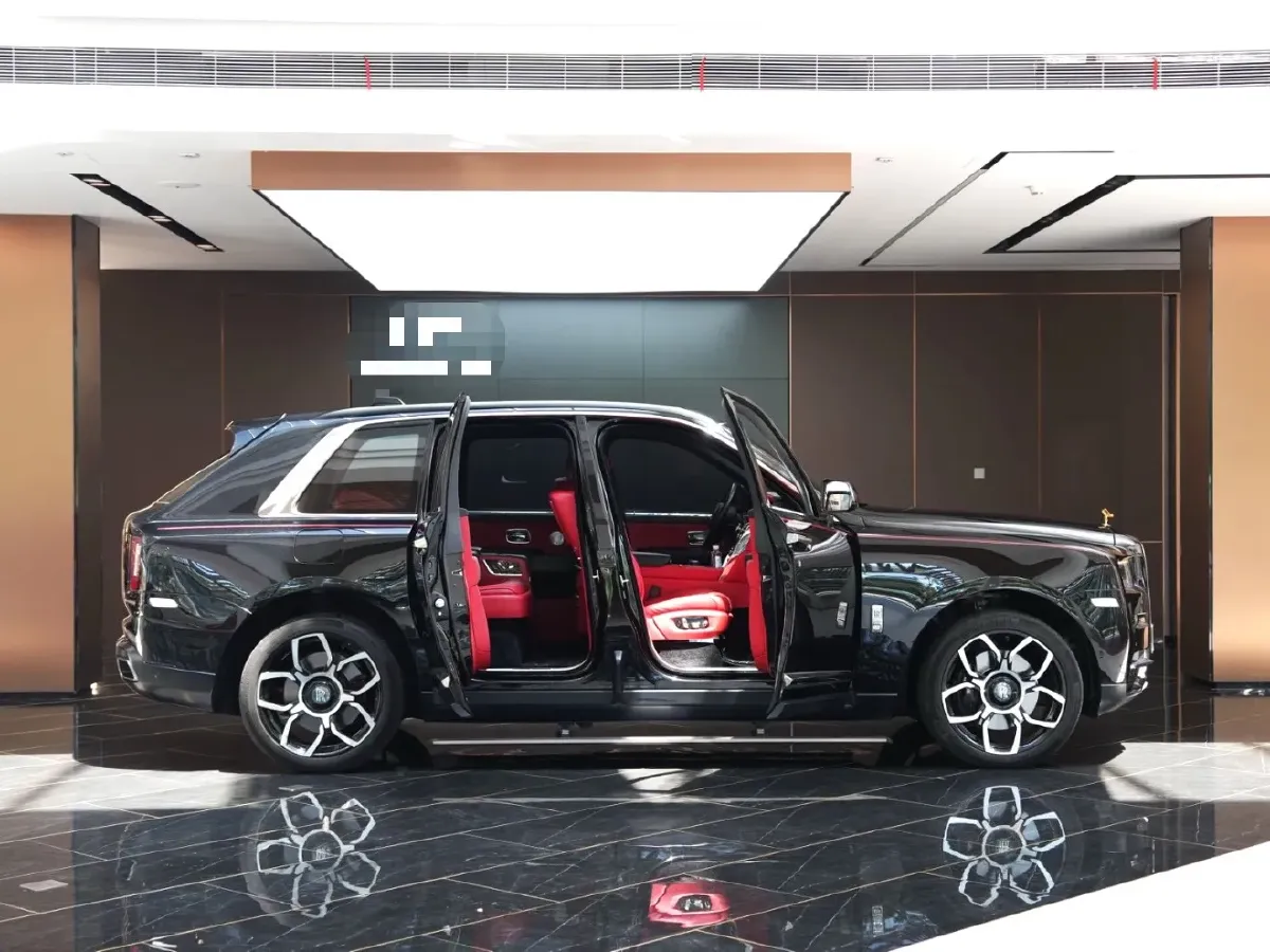 2024 Rolls-Royce Cullinan 6.7T 571HP V12 8AT,autocango,china used car exporter,china ev exporter,chinese used car exporter,chinese used ev exporter