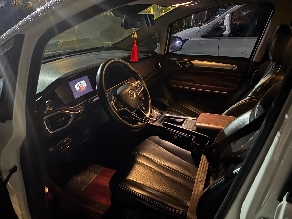 2021 GAC Trumpchi M6 1.5T 169HP L4 7DCT,autocango,china used car exporter,china ev exporter,chinese used car exporter,chinese used ev exporter