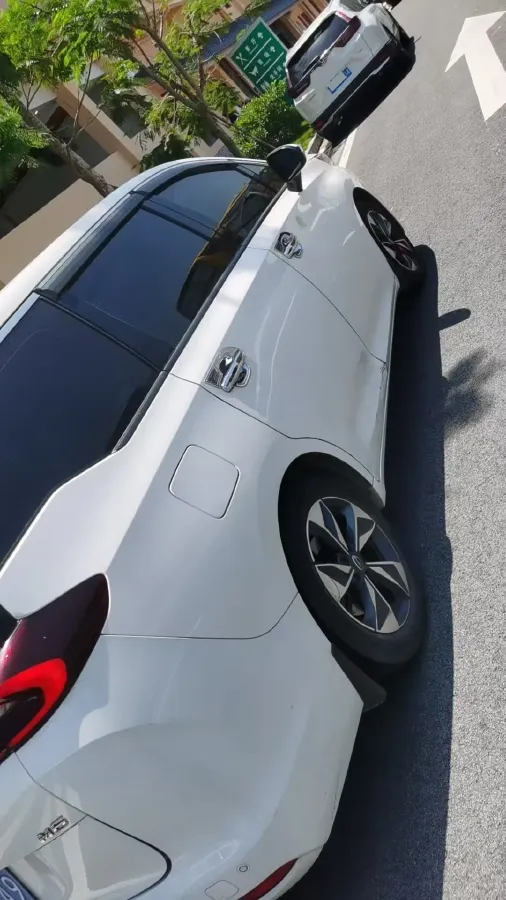 2021 GAC Trumpchi M6 1.5T 169HP L4 7DCT,autocango,china used car exporter,china ev exporter,chinese used car exporter,chinese used ev exporter