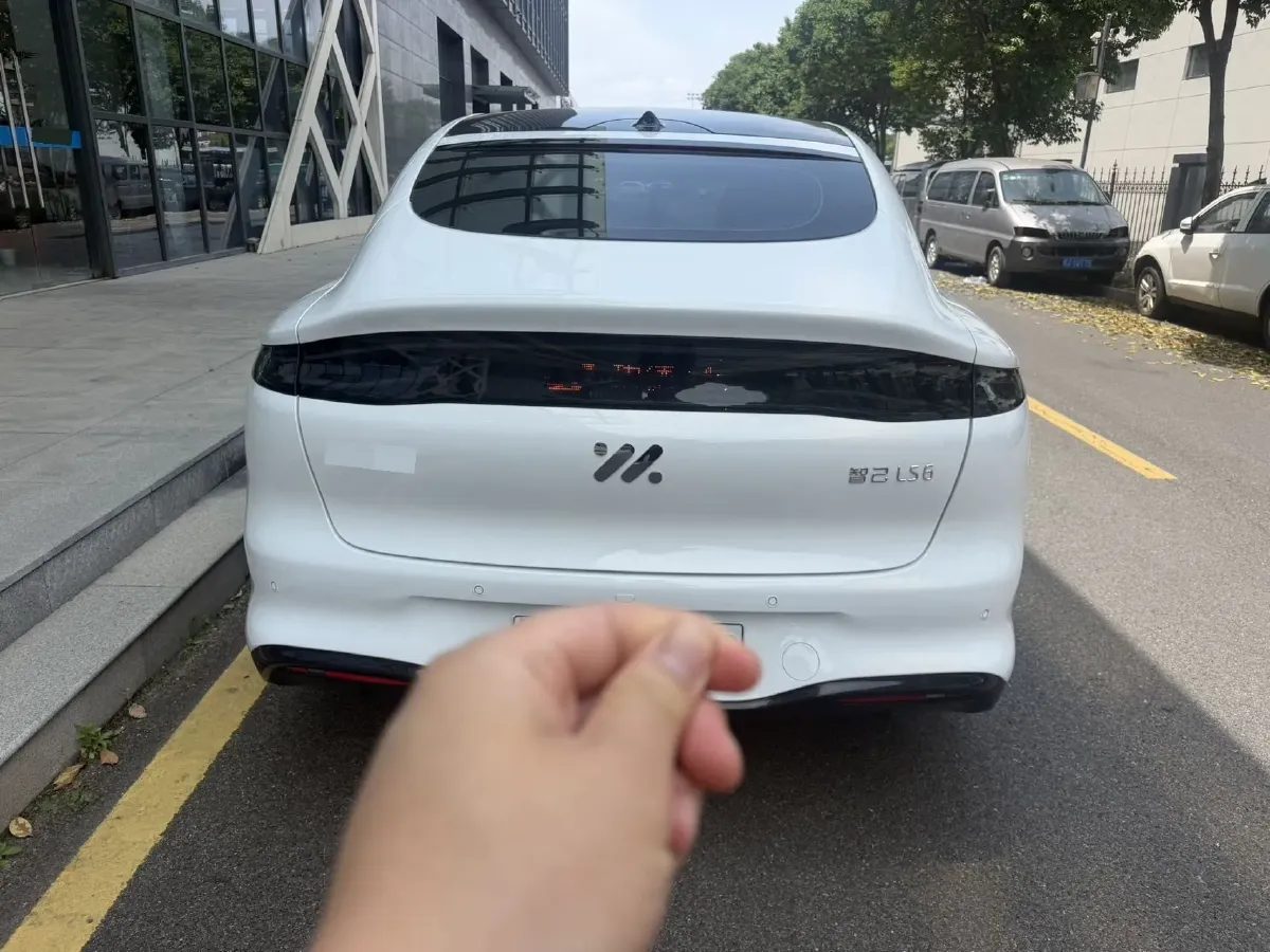 2026 IM LS6 REEV 155HP REEV,autocango,china used car exporter,china ev exporter,chinese used car exporter,chinese used ev exporter