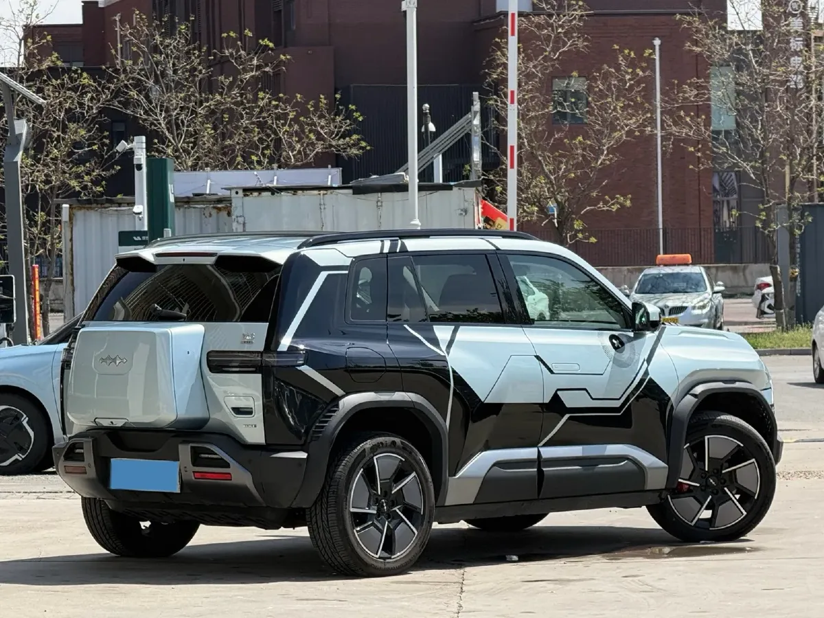 2025 FangChengBao Tai 3 BEV,autocango,china used car exporter,china ev exporter,chinese used car exporter,chinese used ev exporter