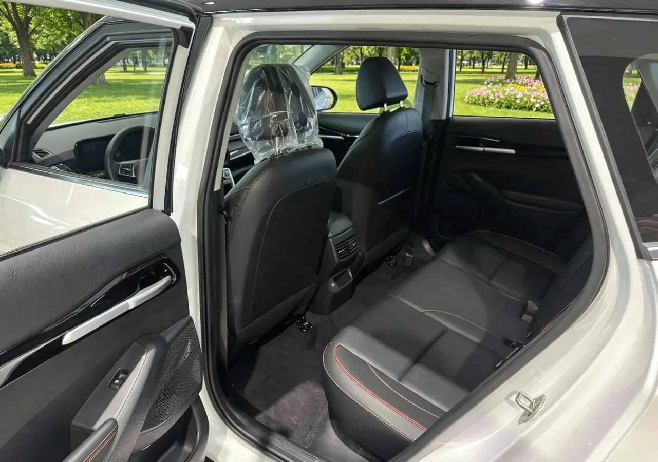 2023 Kia Seltos 1.5L 115HP L4 CVT,autocango,china used car exporter,china ev exporter,chinese used car exporter,chinese used ev exporter