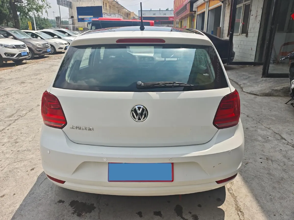 2016 Volkswagen Polo 1.4L 90HP L4 6AT,autocango,china used car exporter,china ev exporter,chinese used car exporter,chinese used ev exporter