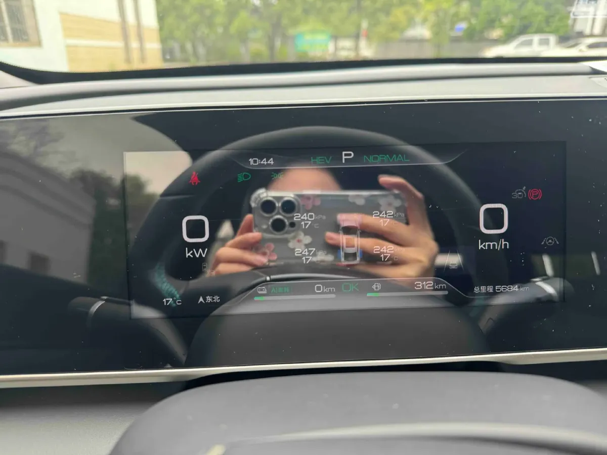 2024 BYD QinL 1.5L 101HP L4 E-CVT PHEV 15.87KWH,autocango,china used car exporter,china ev exporter,chinese used car exporter,chinese used ev exporter
