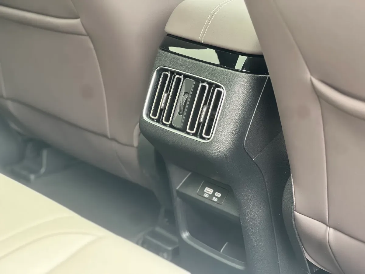 2025 BYD Song Plus 1.5L 101HP L4 E-CVT PHEV 18.3KWH,autocango,china used car exporter,china ev exporter,chinese used car exporter,chinese used ev exporter
