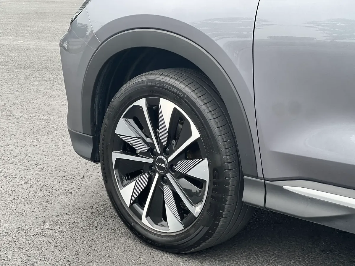 2025 BYD Song Plus 1.5L 101HP L4 E-CVT PHEV 18.3KWH,autocango,china used car exporter,china ev exporter,chinese used car exporter,chinese used ev exporter