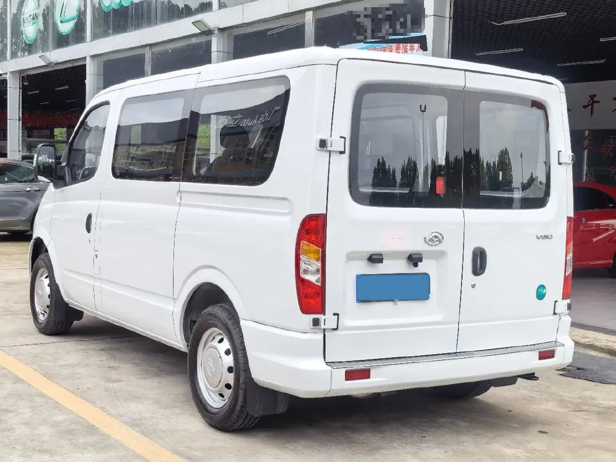 2024 MAXUS XinTu V80 2.0T 147HP L4 6SMG,autocango,china used car exporter,china ev exporter,chinese used car exporter,chinese used ev exporter