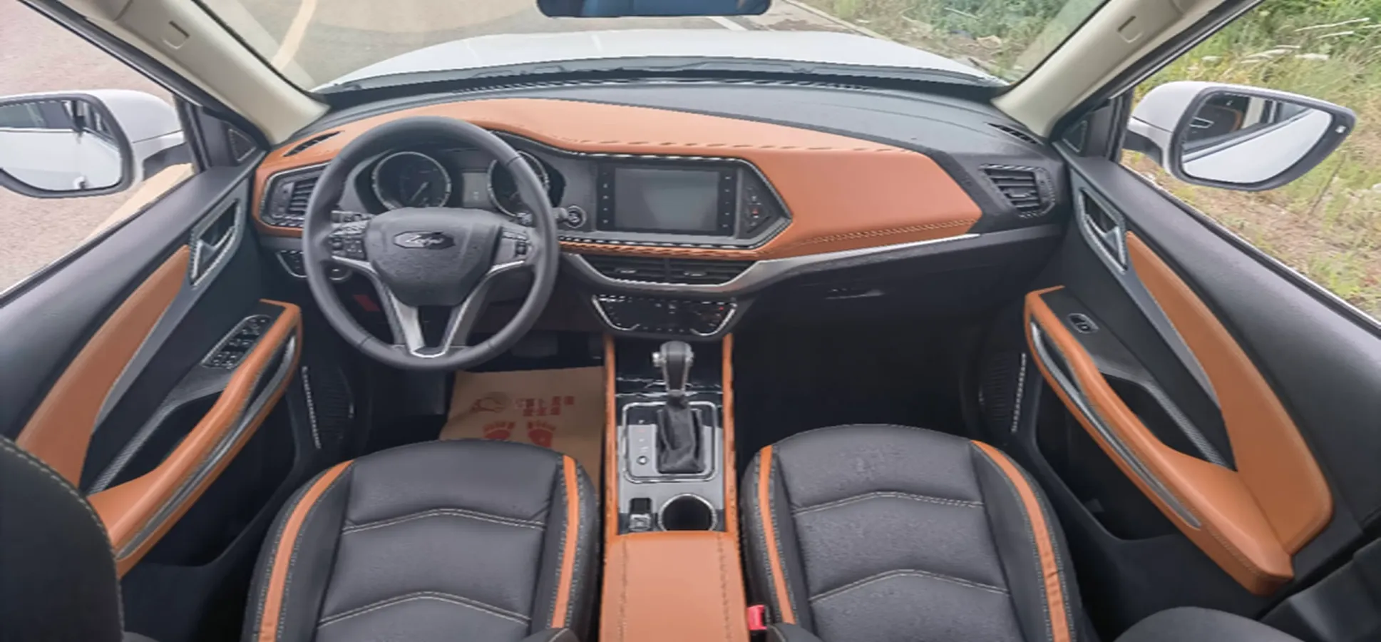 2017 Zotye T300 1.5T 144HP L4 CVT,autocango,china used car exporter,china ev exporter,chinese used car exporter,chinese used ev exporter