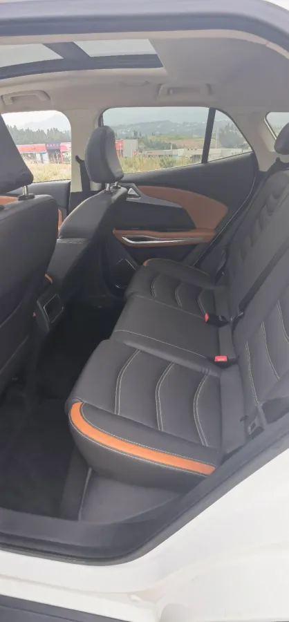 2017 Zotye T300 1.5T 144HP L4 CVT,autocango,china used car exporter,china ev exporter,chinese used car exporter,chinese used ev exporter