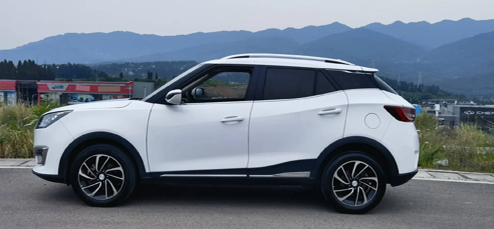 2017 Zotye T300 1.5T 144HP L4 CVT,autocango,china used car exporter,china ev exporter,chinese used car exporter,chinese used ev exporter