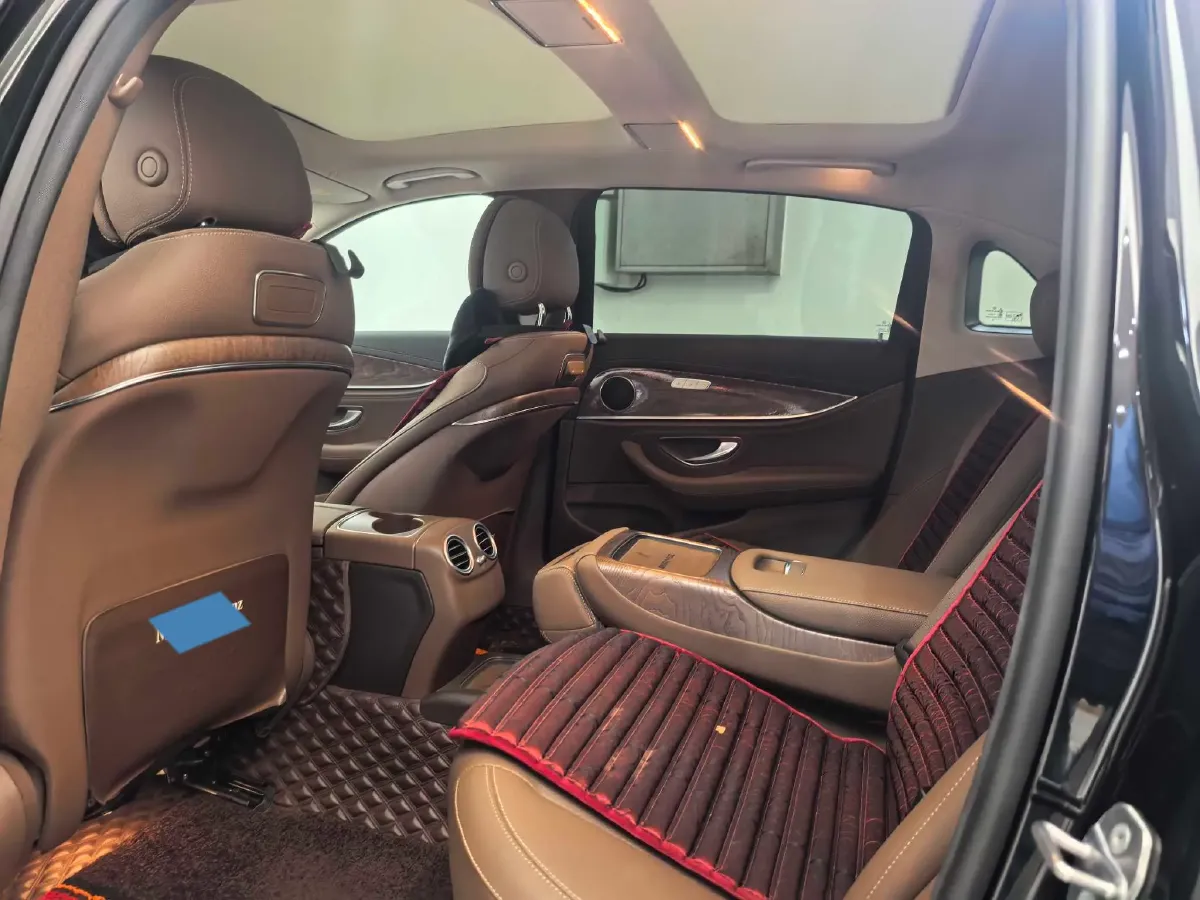 2020 Mercedes-Benz E Class 2.0T 258HP L4 9AT,autocango,china used car exporter,china ev exporter,chinese used car exporter,chinese used ev exporter