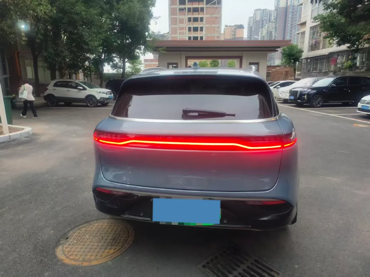 2021 Voyah FREE Range Extended 109HP REEV 33KWH,autocango,china used car exporter,china ev exporter,chinese used car exporter,chinese used ev exporter