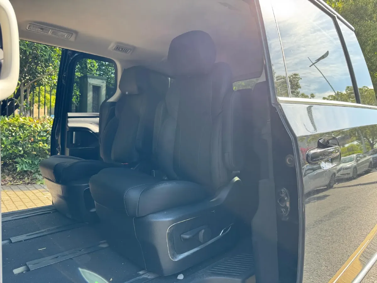 2020 MAXUS G20 2.0T 224HP L4 8AT,autocango,china used car exporter,china ev exporter,chinese used car exporter,chinese used ev exporter