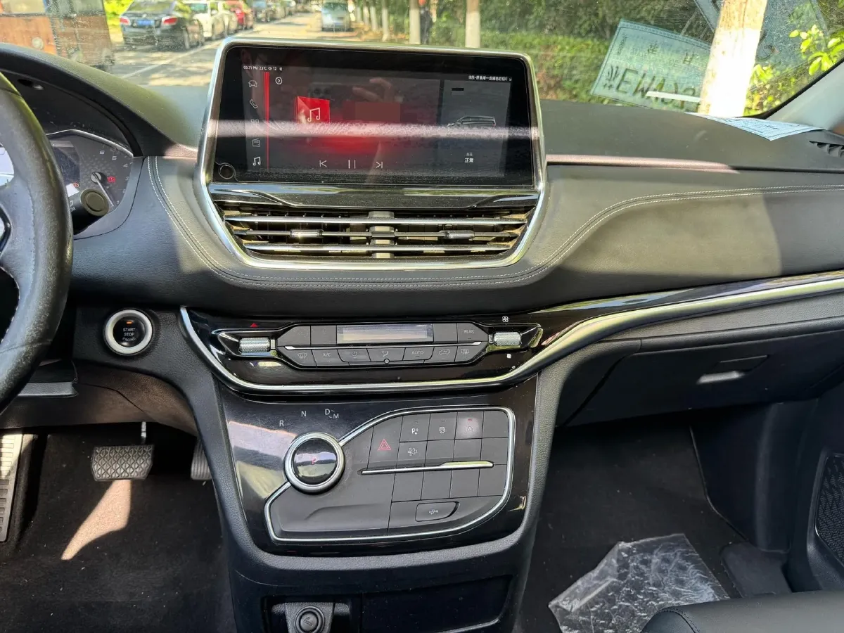2020 MAXUS G20 2.0T 224HP L4 8AT,autocango,china used car exporter,china ev exporter,chinese used car exporter,chinese used ev exporter
