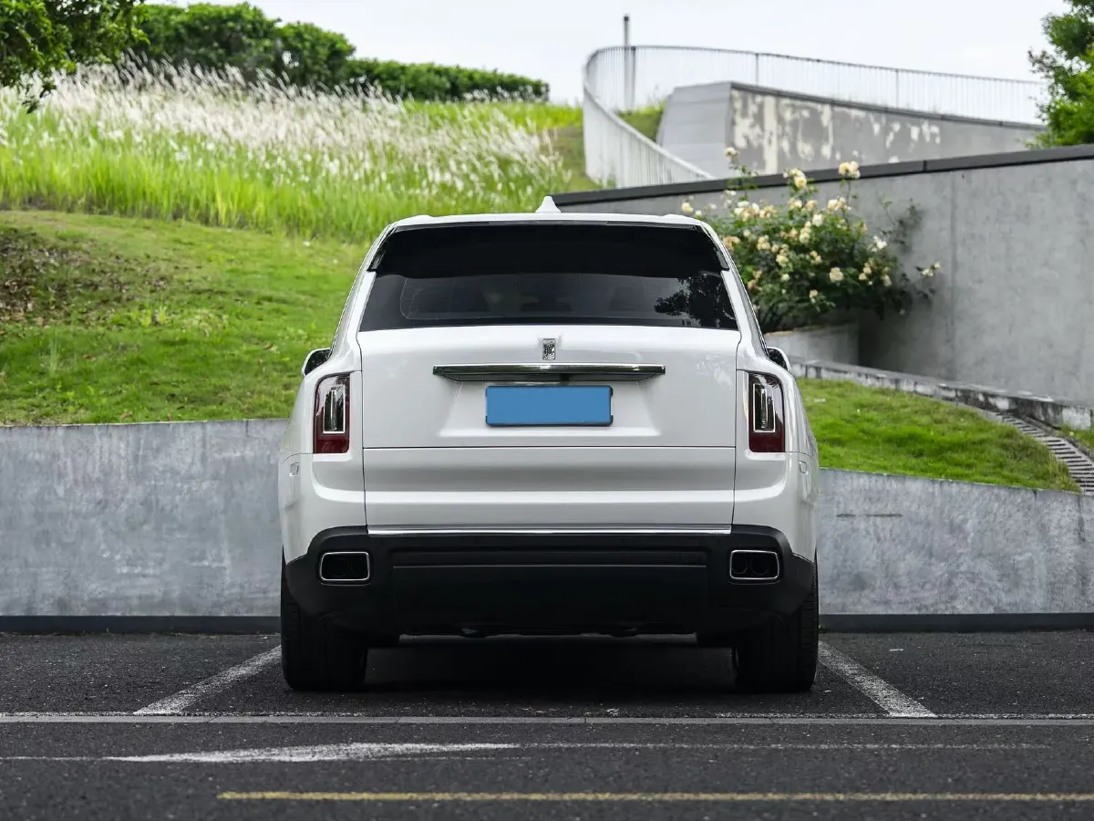 2024 Rolls-Royce Cullinan 6.7T 571HP V12 8AT,autocango,china used car exporter,china ev exporter,chinese used car exporter,chinese used ev exporter