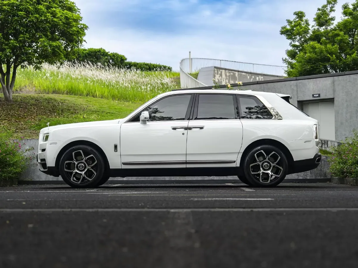2024 Rolls-Royce Cullinan 6.7T 571HP V12 8AT,autocango,china used car exporter,china ev exporter,chinese used car exporter,chinese used ev exporter