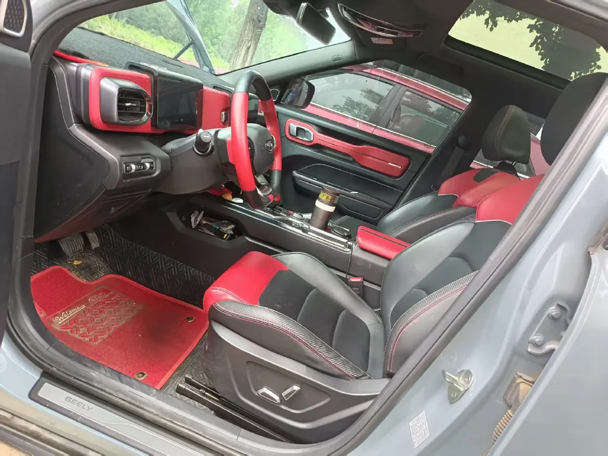 2020 Geely ICON 1.5T 177HP L3 7DCT,autocango,china used car exporter,china ev exporter,chinese used car exporter,chinese used ev exporter