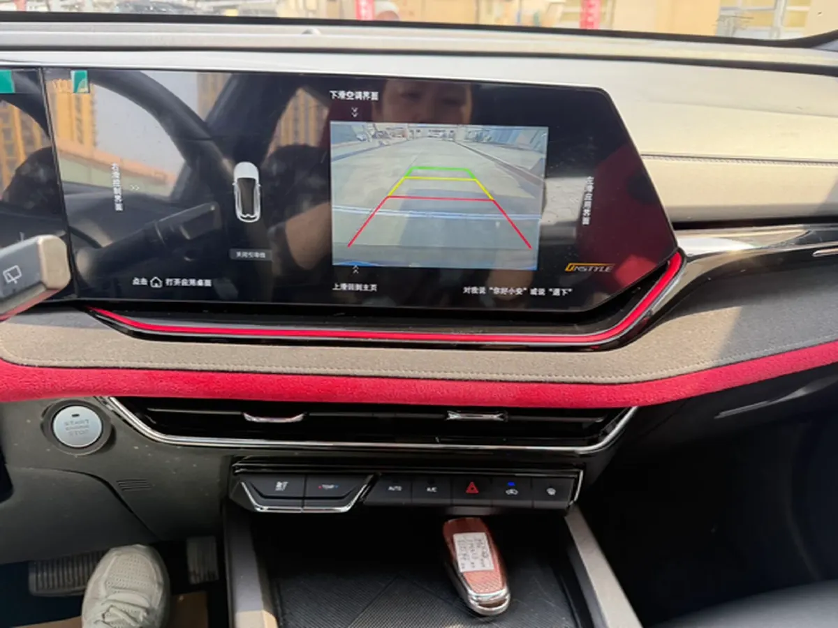 2024 ChangAn X5 PLUS 1.5T 188HP L4 7DCT,autocango,china used car exporter,china ev exporter,chinese used car exporter,chinese used ev exporter