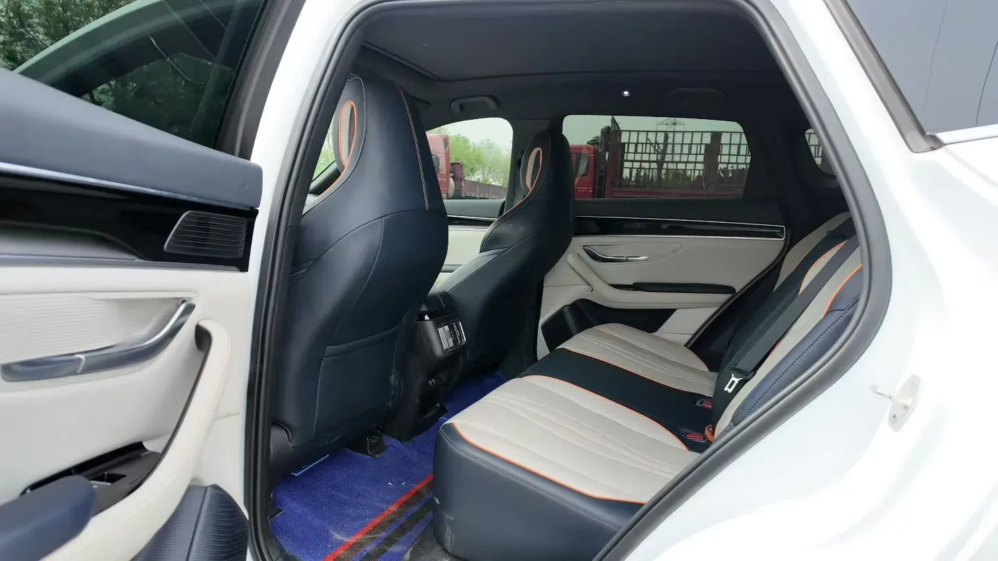 2022 Hyundai Tucson 2.0L 150HP L4 6AT Hybrid,autocango,china used car exporter,china ev exporter,chinese used car exporter,chinese used ev exporter