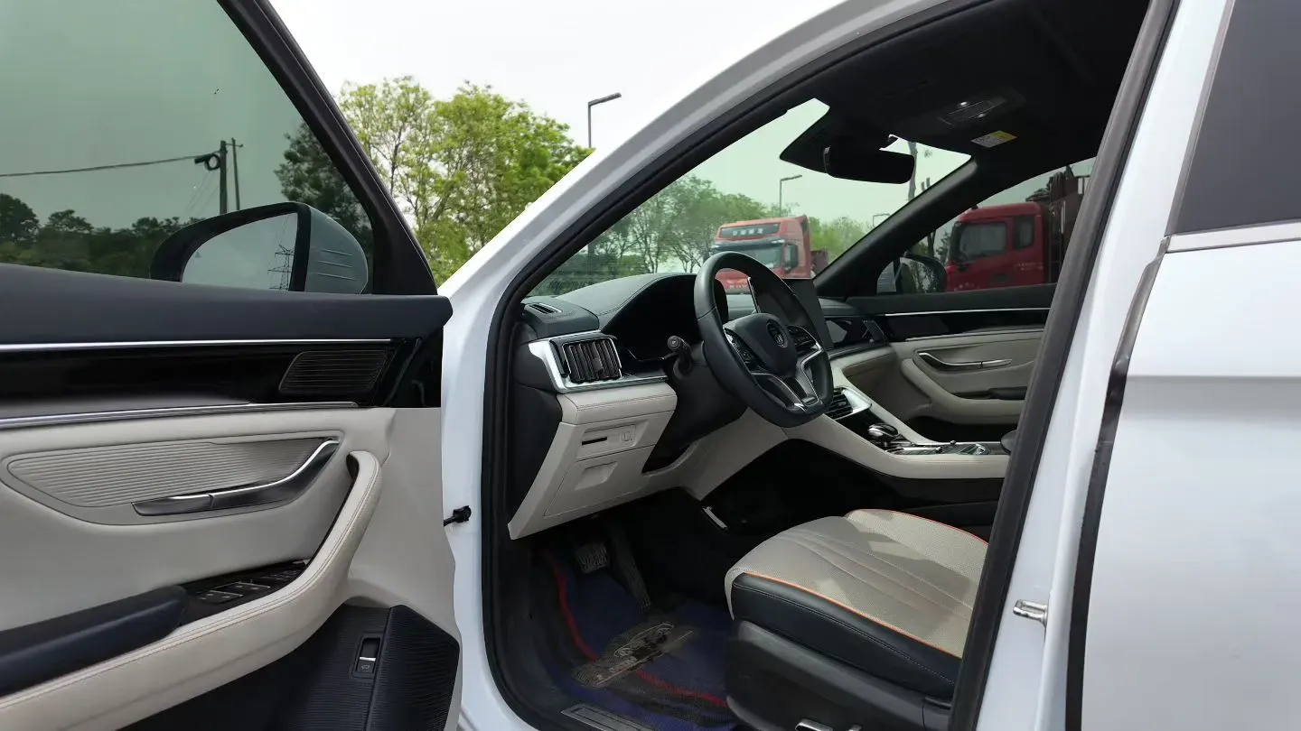 2022 Hyundai Tucson 2.0L 150HP L4 6AT Hybrid,autocango,china used car exporter,china ev exporter,chinese used car exporter,chinese used ev exporter