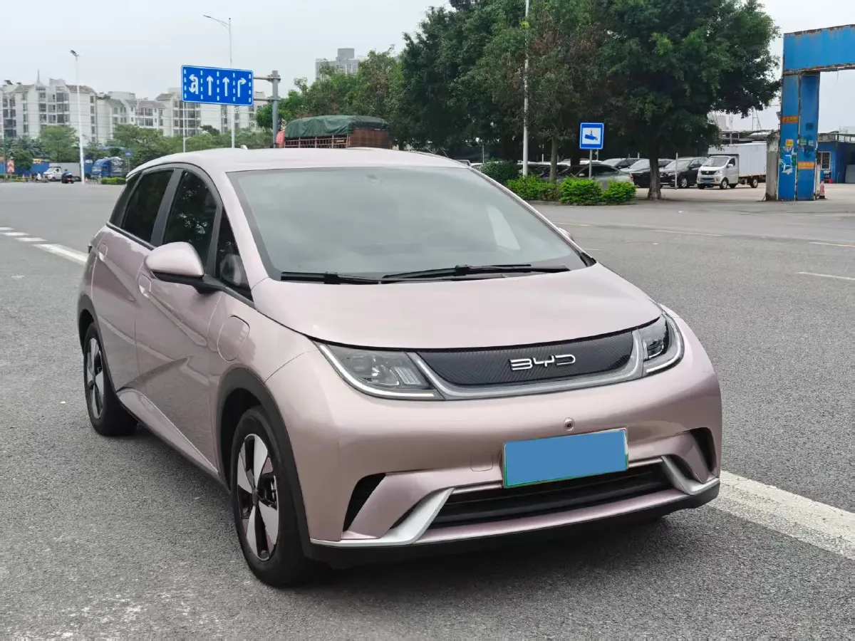 2021 Ford Escort 1.5L 122HP L3 6AT,autocango,china used car exporter,china ev exporter,chinese used car exporter,chinese used ev exporter