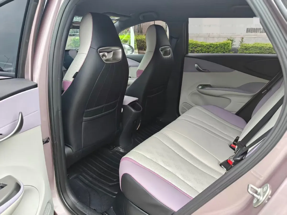 2021 Ford Escort 1.5L 122HP L3 6AT,autocango,china used car exporter,china ev exporter,chinese used car exporter,chinese used ev exporter