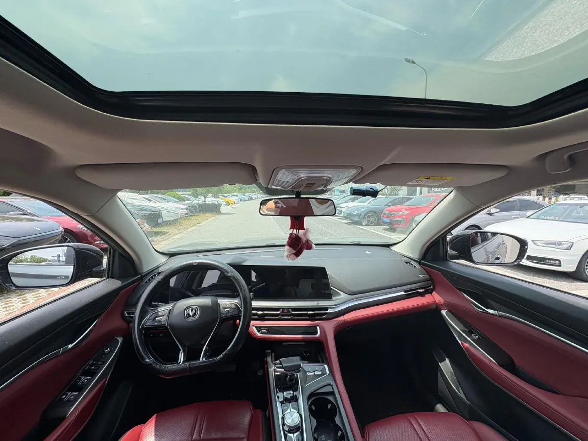 2020 ChangAn CS75 Plus 2.0T 233HP L4 8AT,autocango,china used car exporter,china ev exporter,chinese used car exporter,chinese used ev exporter