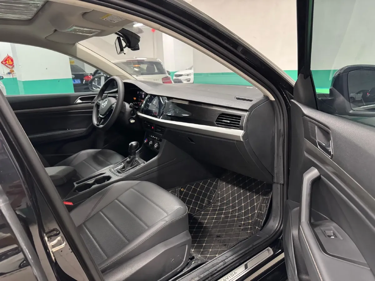 2021 Volkswagen Lavida 1.5L 113HP L4 6AT,autocango,china used car exporter,china ev exporter,chinese used car exporter,chinese used ev exporter