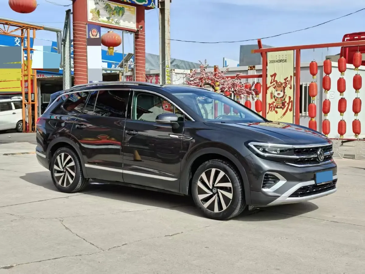 2021 Volkswagen Talagon 2.0T 220HP L4 7DCT,autocango,china used car exporter,china ev exporter,chinese used car exporter,chinese used ev exporter