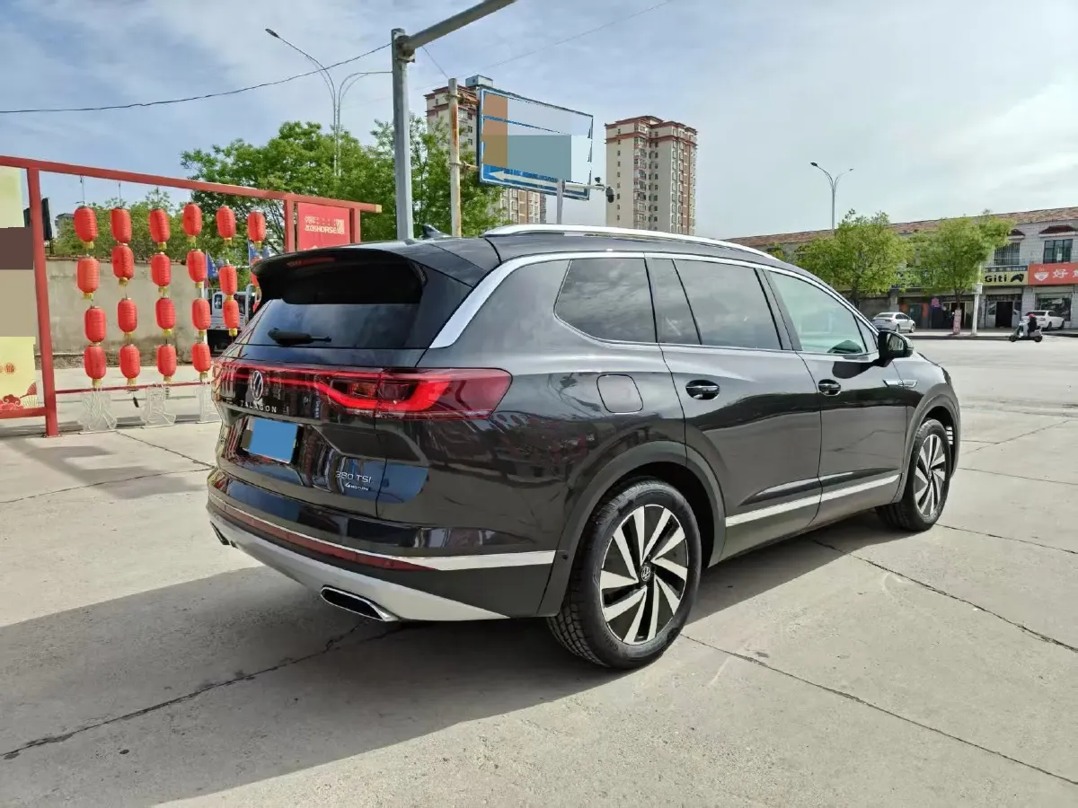 2021 Volkswagen Talagon 2.0T 220HP L4 7DCT,autocango,china used car exporter,china ev exporter,chinese used car exporter,chinese used ev exporter