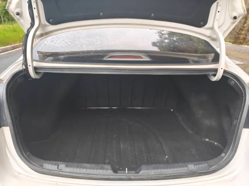 2016 Kia K3 1.6L 128HP L4 6MT,autocango,china used car exporter,china ev exporter,chinese used car exporter,chinese used ev exporter