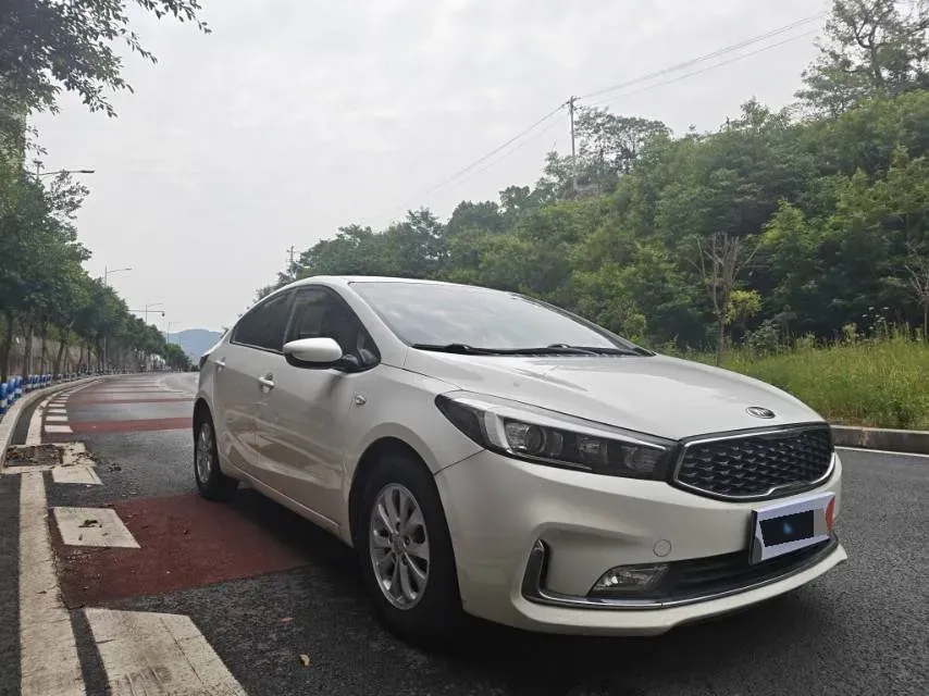 2016 Kia K3 1.6L 128HP L4 6MT,autocango,china used car exporter,china ev exporter,chinese used car exporter,chinese used ev exporter