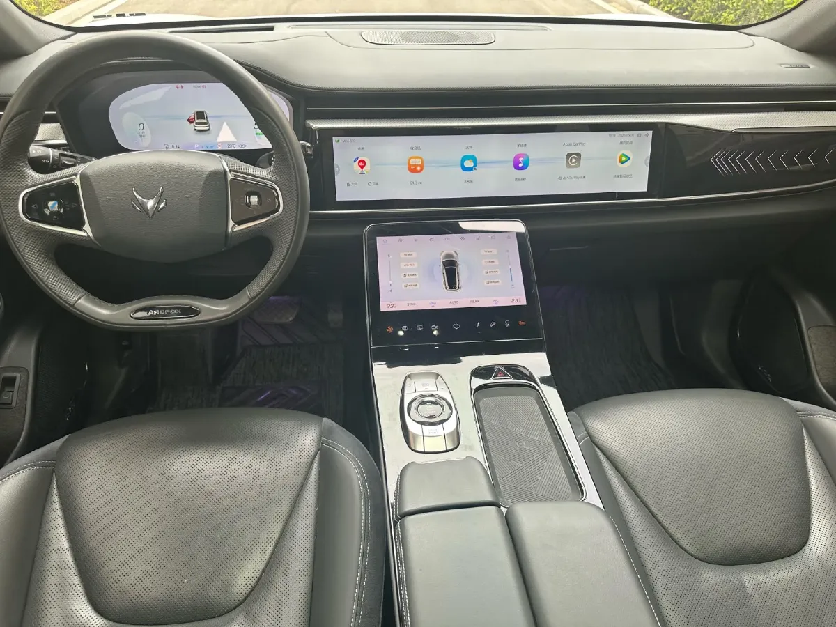 2022 ARCFOX αT BEV 94.5KWH,autocango,china used car exporter,china ev exporter,chinese used car exporter,chinese used ev exporter