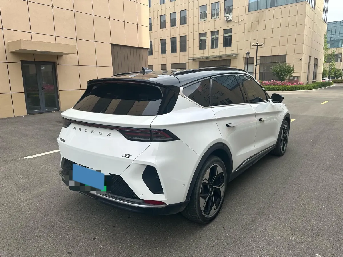 2022 ARCFOX αT BEV 94.5KWH,autocango,china used car exporter,china ev exporter,chinese used car exporter,chinese used ev exporter
