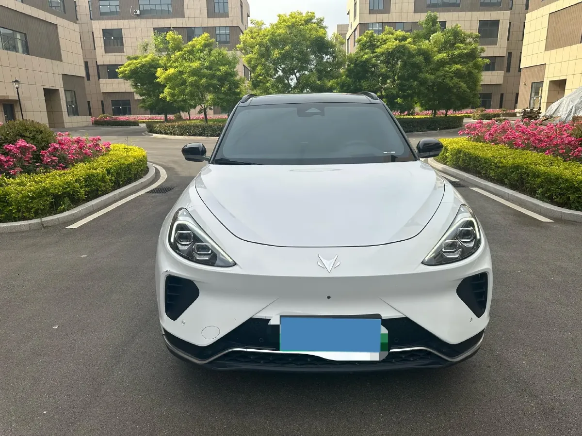 2022 ARCFOX αT BEV 94.5KWH,autocango,china used car exporter,china ev exporter,chinese used car exporter,chinese used ev exporter