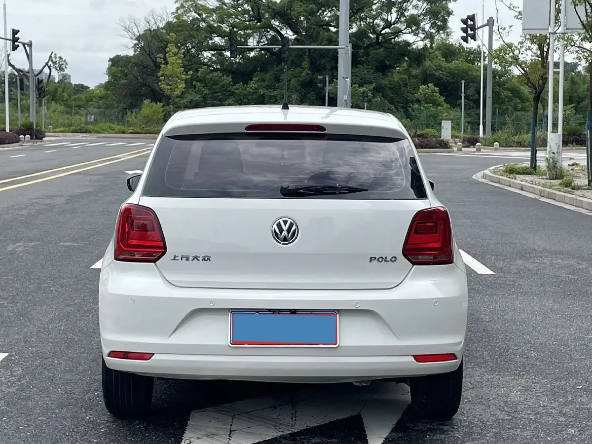 2016 Volkswagen Polo 1.4L 90HP L4 6AT,autocango,china used car exporter,china ev exporter,chinese used car exporter,chinese used ev exporter