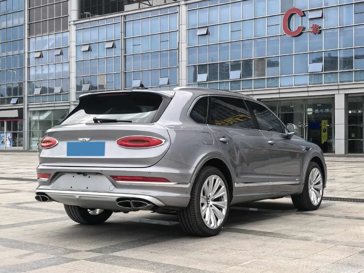 2023 Bentley Bentayga 4.0T 550HP V8 8AT,autocango,china used car exporter,china ev exporter,chinese used car exporter,chinese used ev exporter