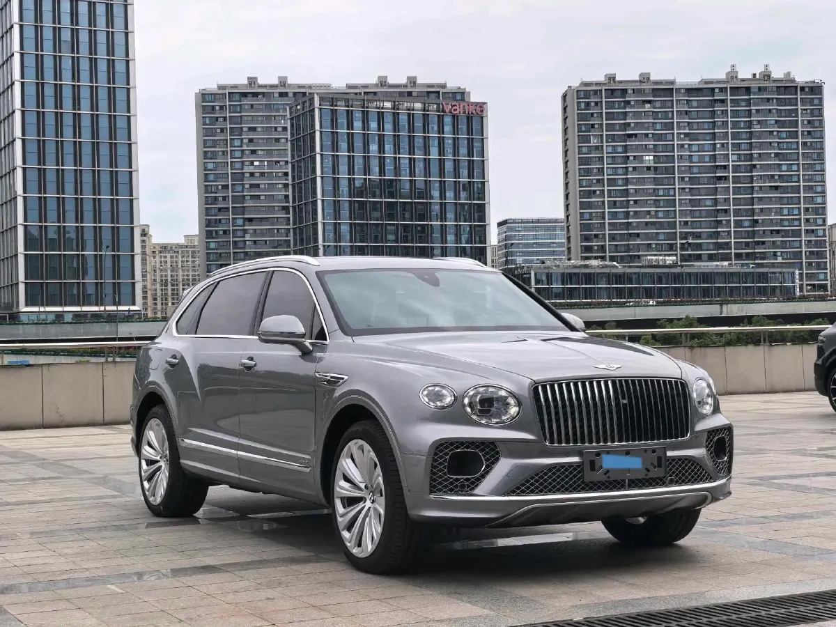 2023 Bentley Bentayga 4.0T 550HP V8 8AT,autocango,china used car exporter,china ev exporter,chinese used car exporter,chinese used ev exporter