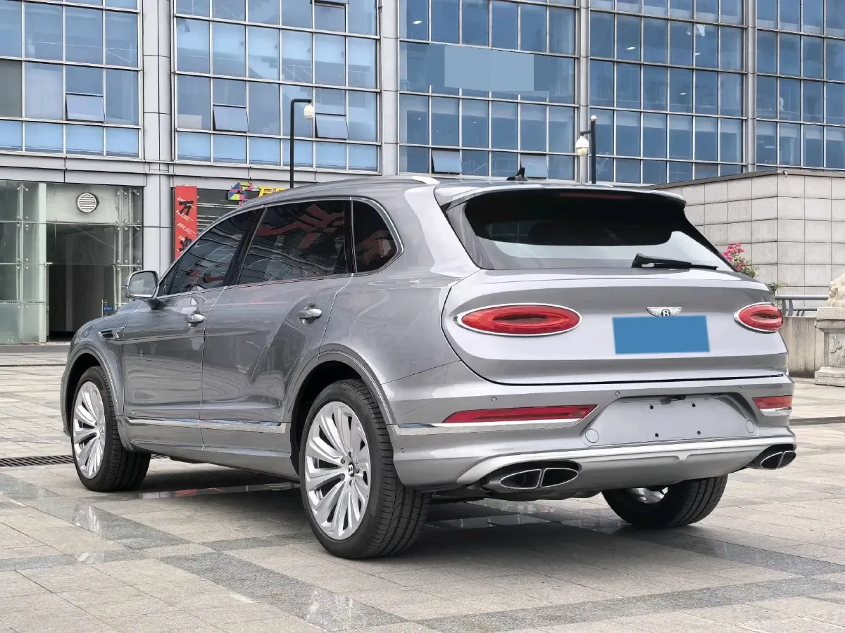 2023 Bentley Bentayga 4.0T 550HP V8 8AT,autocango,china used car exporter,china ev exporter,chinese used car exporter,chinese used ev exporter