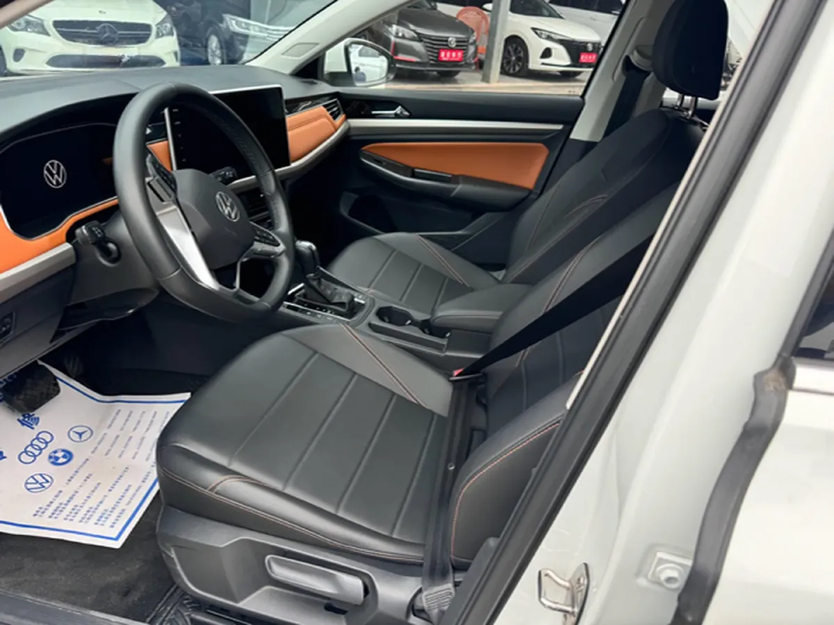 2023 Volkswagen Bora 1.2T 116HP L4 7DCT,autocango,china used car exporter,china ev exporter,chinese used car exporter,chinese used ev exporter