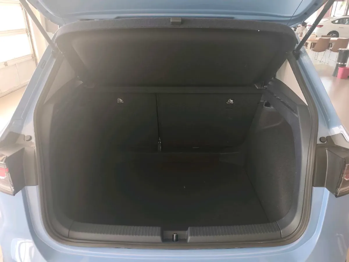 2025 Volkswagen Tharu 1.5T 160HP L4 7DCT,autocango,china used car exporter,china ev exporter,chinese used car exporter,chinese used ev exporter