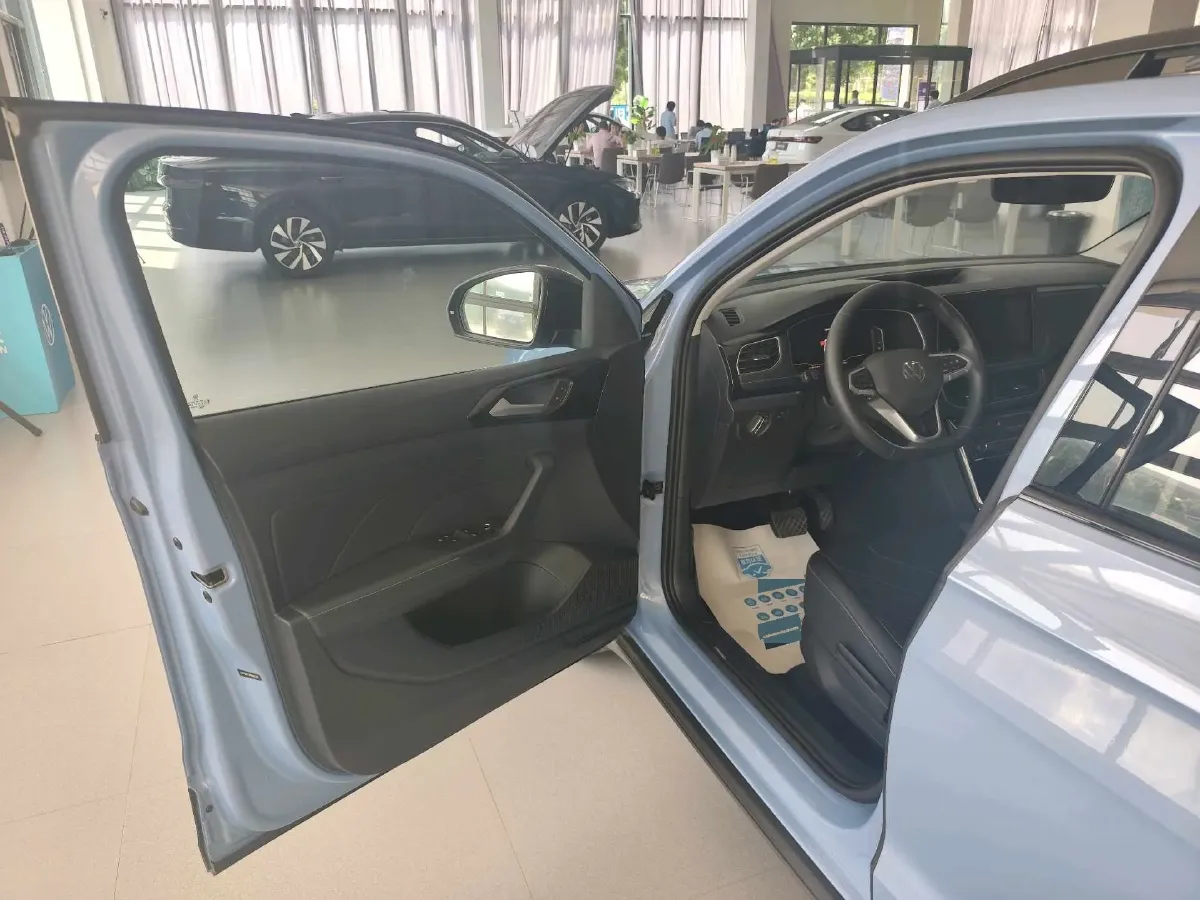 2025 Volkswagen Tharu 1.5T 160HP L4 7DCT,autocango,china used car exporter,china ev exporter,chinese used car exporter,chinese used ev exporter