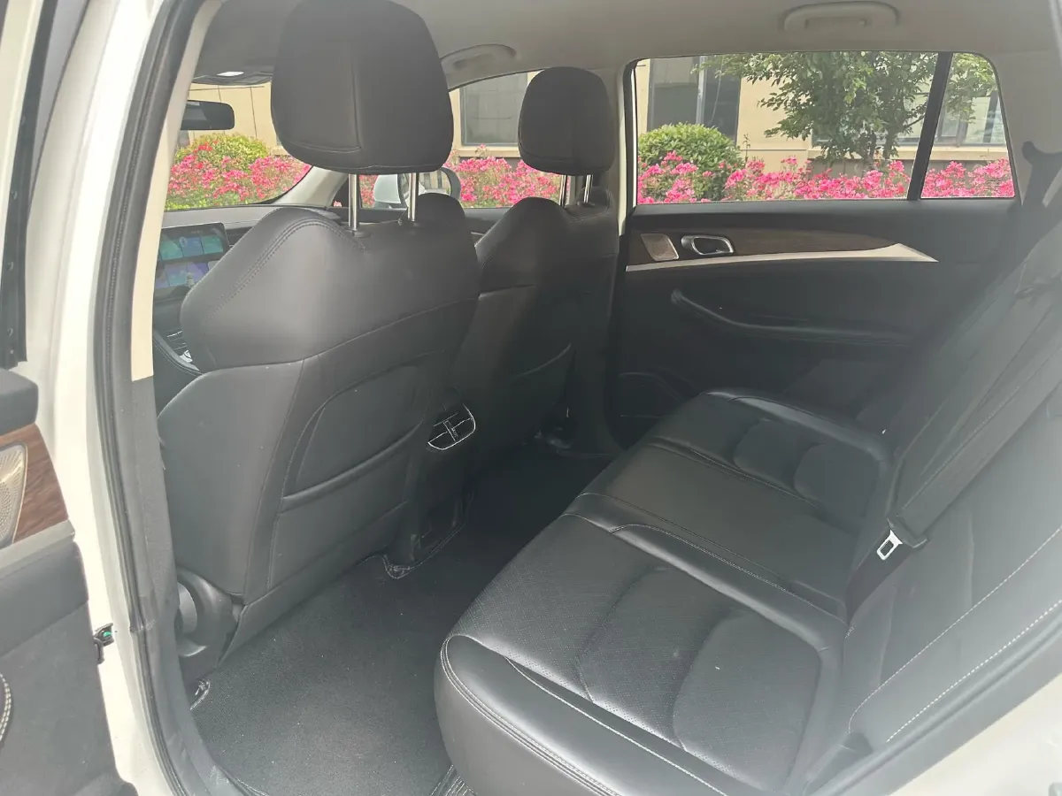 2023 Skyworth EV6 BEV 51.92KWH,autocango,china used car exporter,china ev exporter,chinese used car exporter,chinese used ev exporter