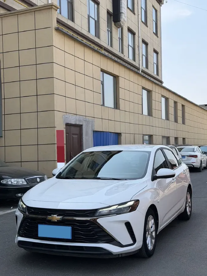 2023 Chevrolet Monza 1.5L 113HP L4 6DCT,autocango,china used car exporter,china ev exporter,chinese used car exporter,chinese used ev exporter