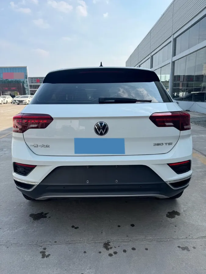 2021 Volkswagen T-Roc 1.4T 150HP L4 7DCT,autocango,china used car exporter,china ev exporter,chinese used car exporter,chinese used ev exporter