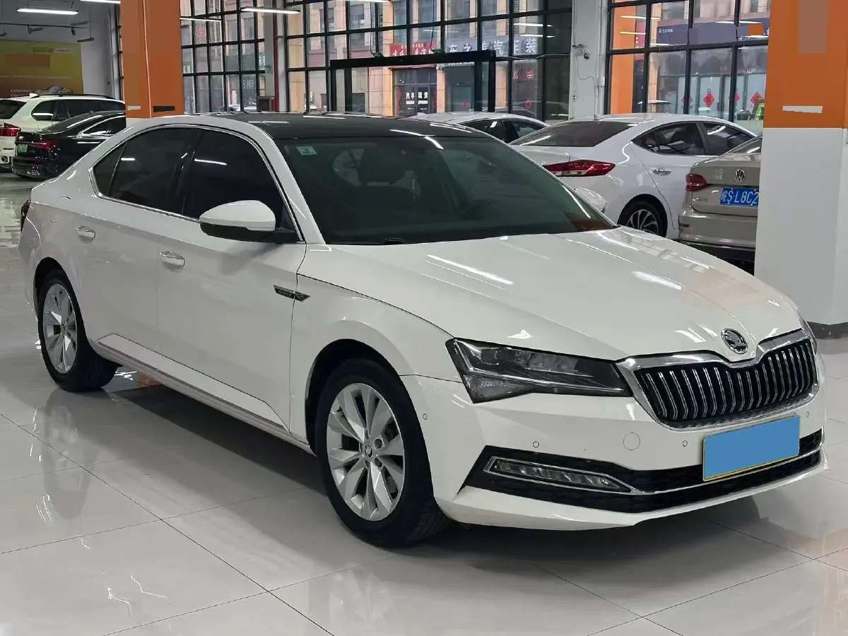 2019 Skoda Octavia 1.5L 116HP L4 6AT,autocango,china used car exporter,china ev exporter,chinese used car exporter,chinese used ev exporter